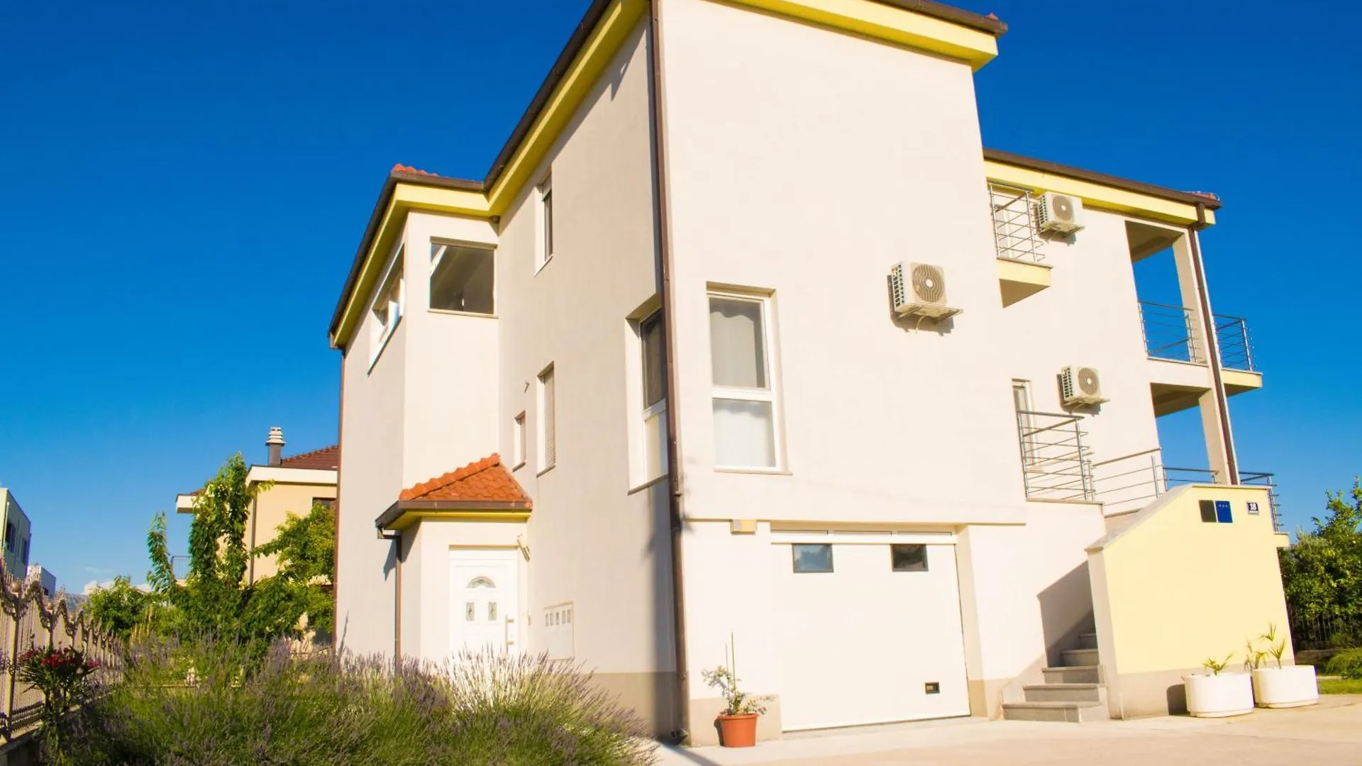 Apartments Villa Ornamenta Kaštela